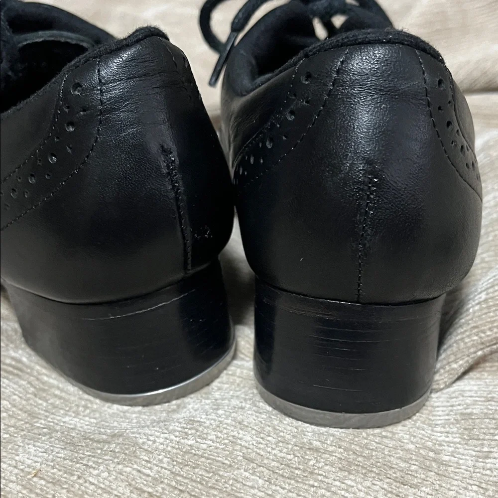 Capezio Roxy Tap Shoes - Picture 4 of 6